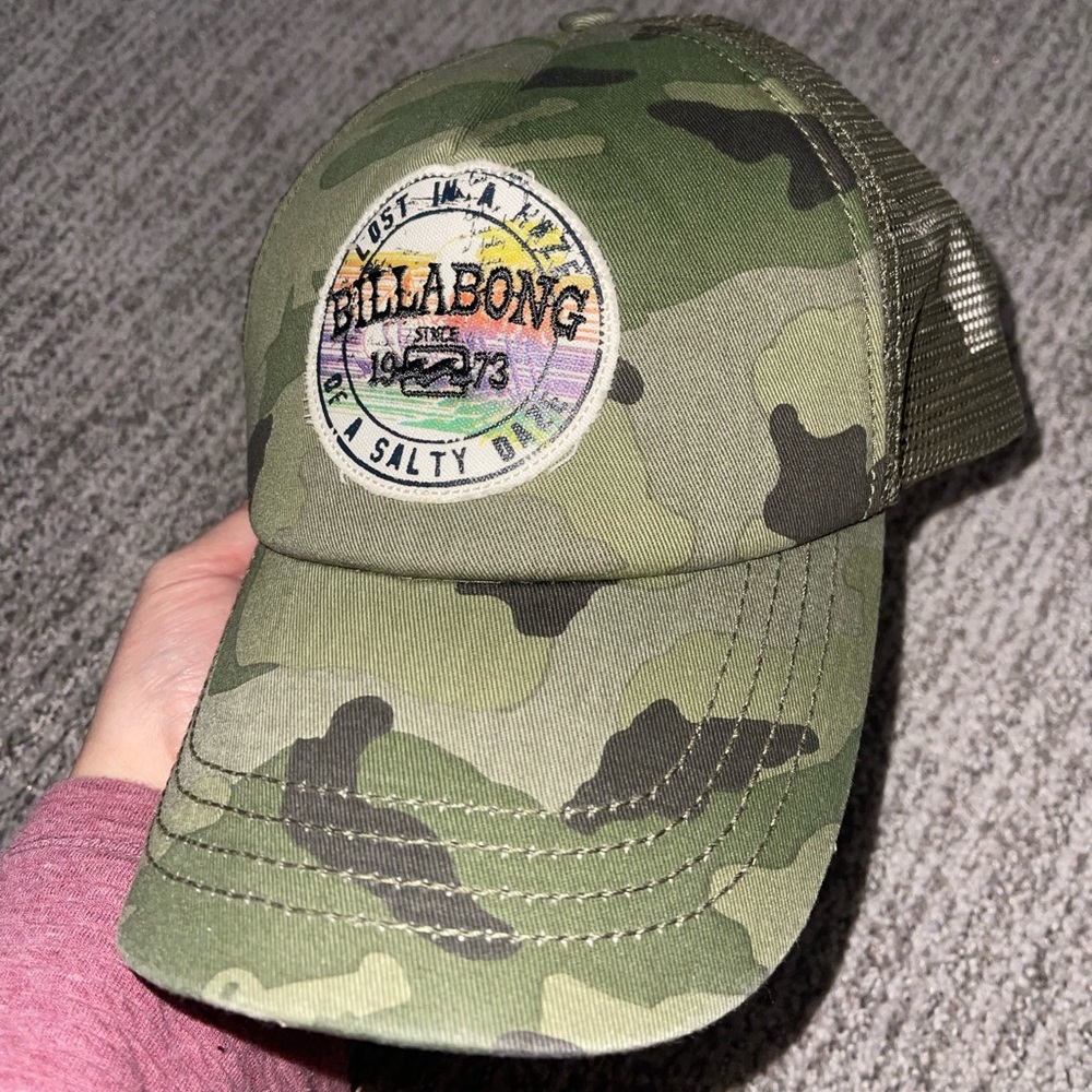 Billabong, camo hat